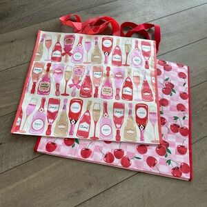 Homegoods TJMaxx Marshalls Cherry Checkered & Champagne Print Bags Set of 2 NWOT